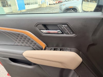 2026 GMC Canyon Crew Cab Short Box 4-Wheel Drive Denali