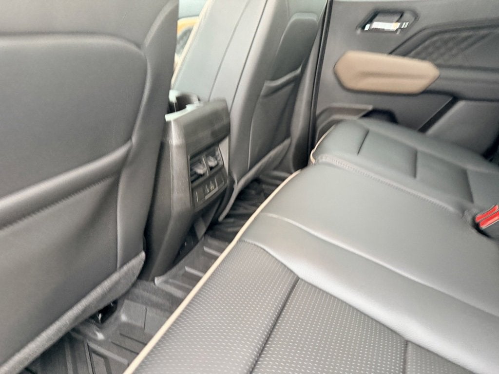 2026 GMC Canyon Crew Cab Short Box 4-Wheel Drive Denali