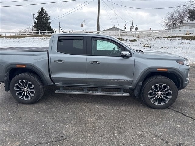 2024 GMC Canyon Base