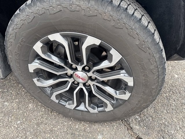 2024 GMC Canyon Base