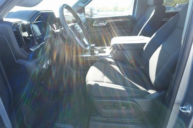 2025 GMC Sierra 1500 Crew Cab Short Box 4-Wheel Drive Elevation 3SB