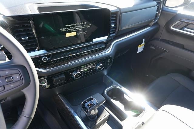 2025 GMC Sierra 1500 Crew Cab Short Box 4-Wheel Drive Elevation 3SB