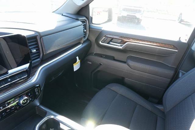 2025 GMC Sierra 1500 Crew Cab Short Box 4-Wheel Drive Elevation 3SB