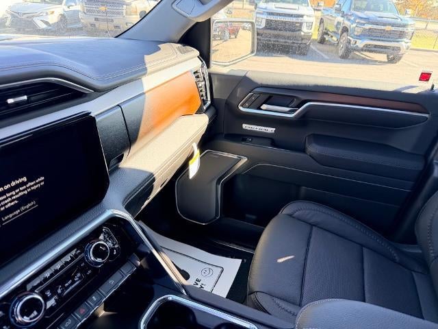 2026 GMC Sierra 1500 Crew Cab Short Box 4-Wheel Drive Denali