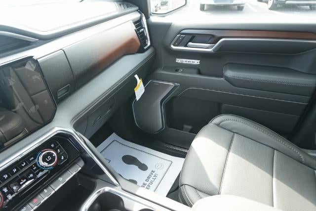 2026 GMC Sierra 1500 Crew Cab Short Box 4-Wheel Drive Denali