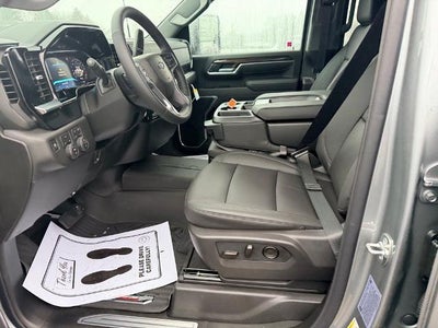 2026 Chevrolet Silverado 2500 HD Crew Cab Standard Box 4-Wheel Drive LT