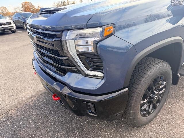 2026 Chevrolet Silverado 2500 HD Crew Cab Standard Box 4-Wheel Drive LT