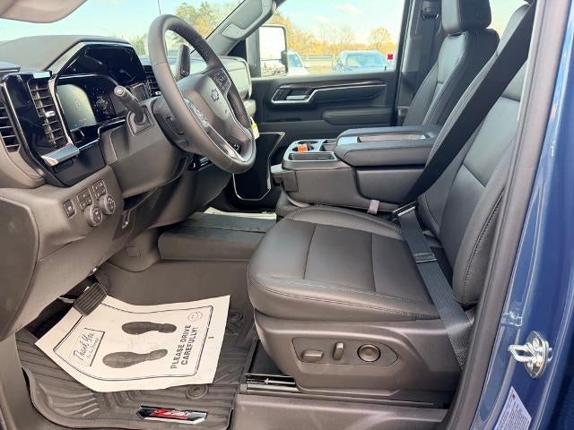 2026 Chevrolet Silverado 2500 HD Crew Cab Standard Box 4-Wheel Drive LT