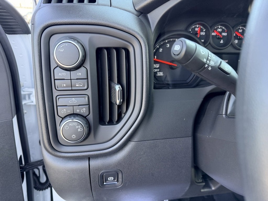 2026 Chevrolet Silverado 1500 Regular Cab Long Box 4-Wheel Drive WT