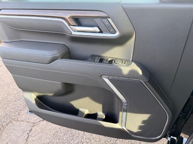 2026 Chevrolet Silverado 1500 Crew Cab Short Box 4-Wheel Drive LT 2FL