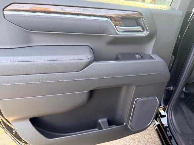 2026 Chevrolet Silverado 1500 Crew Cab Short Box 4-Wheel Drive LT 2FL