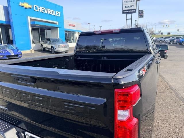 2026 Chevrolet Silverado 1500 Crew Cab Short Box 4-Wheel Drive LT 2FL