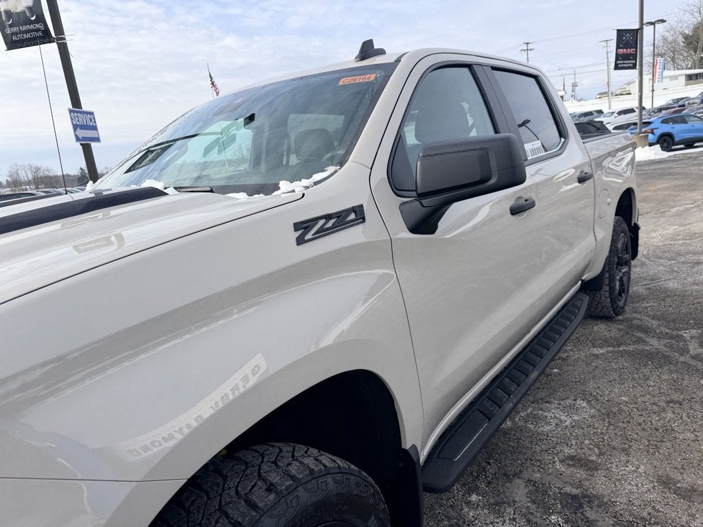2026 Chevrolet Silverado 1500 Crew Cab Short Box 4-Wheel Drive Custom Trail Boss