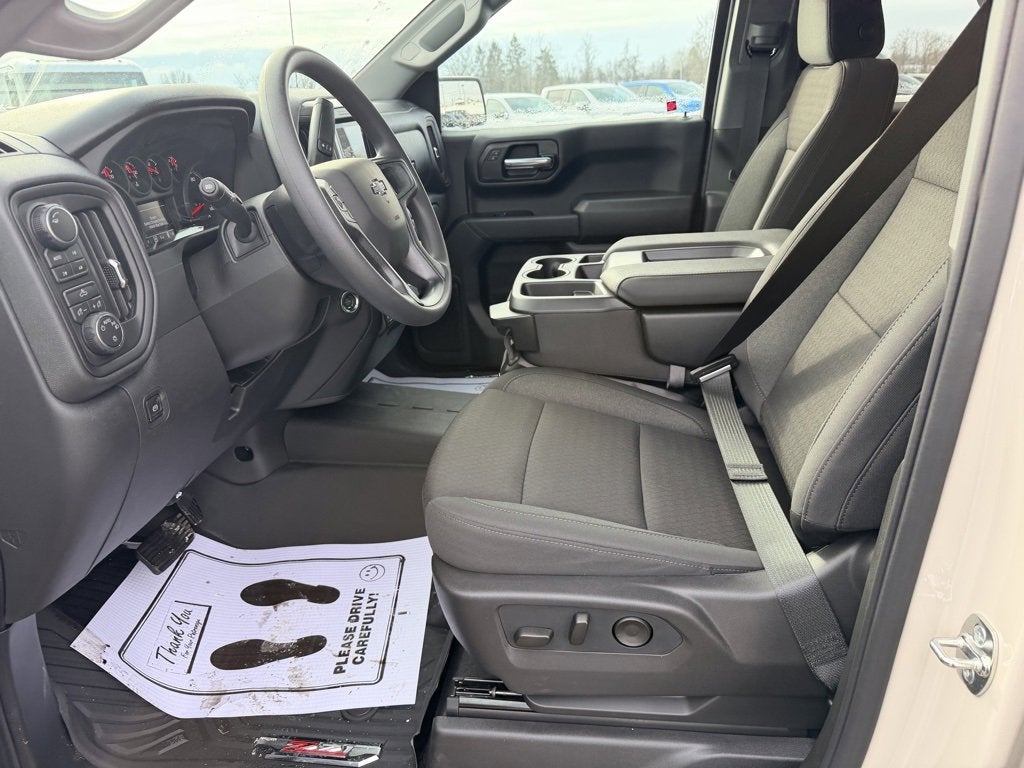 2026 Chevrolet Silverado 1500 Crew Cab Short Box 4-Wheel Drive Custom Trail Boss