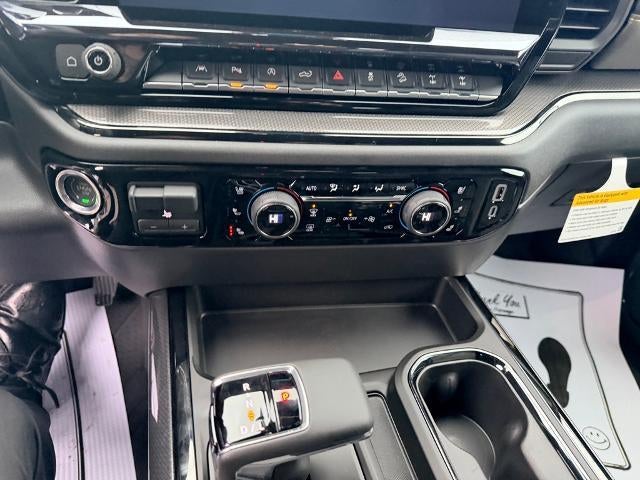 2026 Chevrolet Silverado 1500 Crew Cab Short Box 4-Wheel Drive ZR2