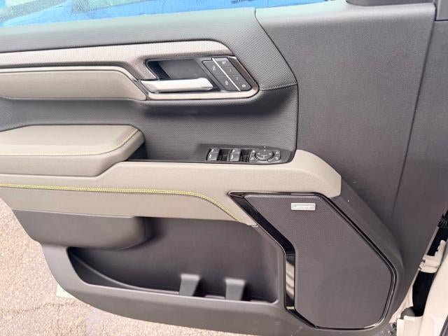 2026 Chevrolet Silverado 1500 Crew Cab Short Box 4-Wheel Drive ZR2