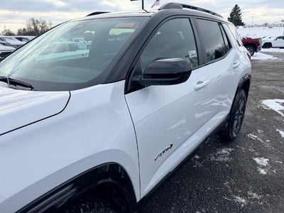 2026 GMC Terrain AWD 4dr AT4