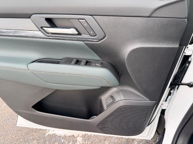 2026 GMC Terrain AWD 4dr AT4