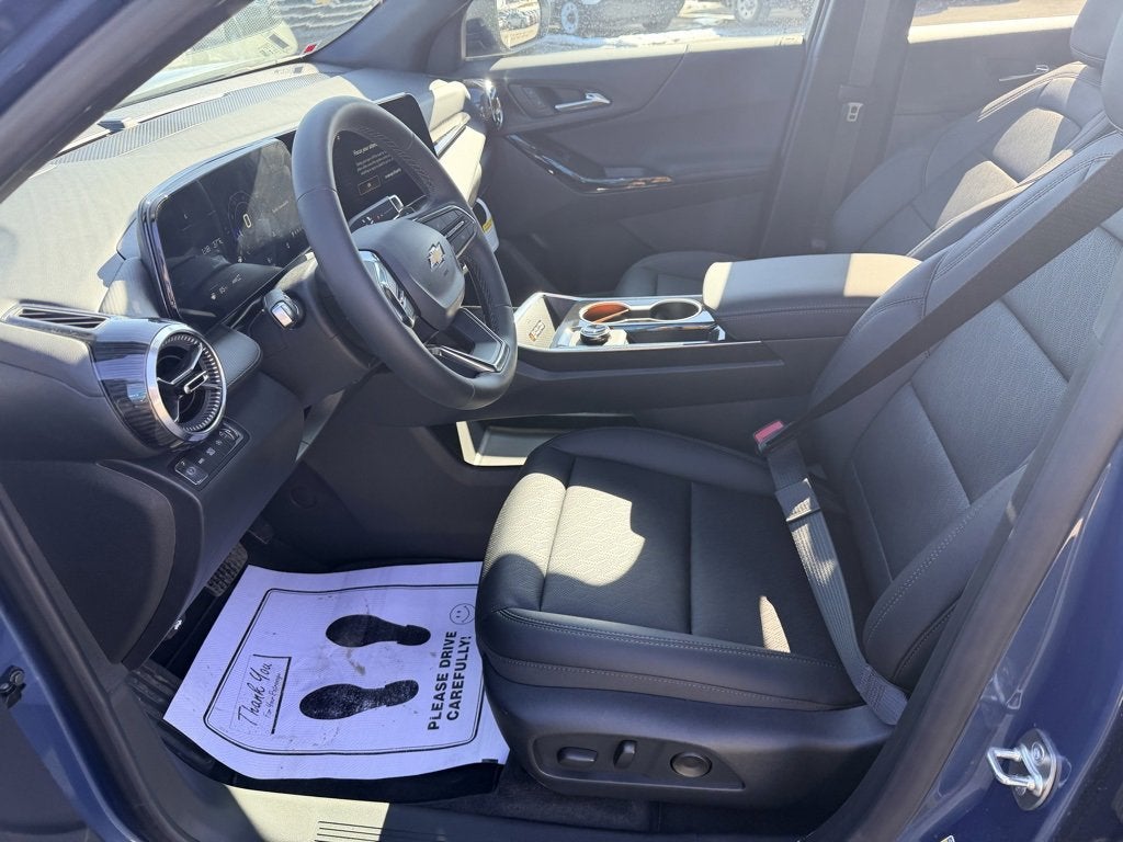 2026 Chevrolet Equinox Base