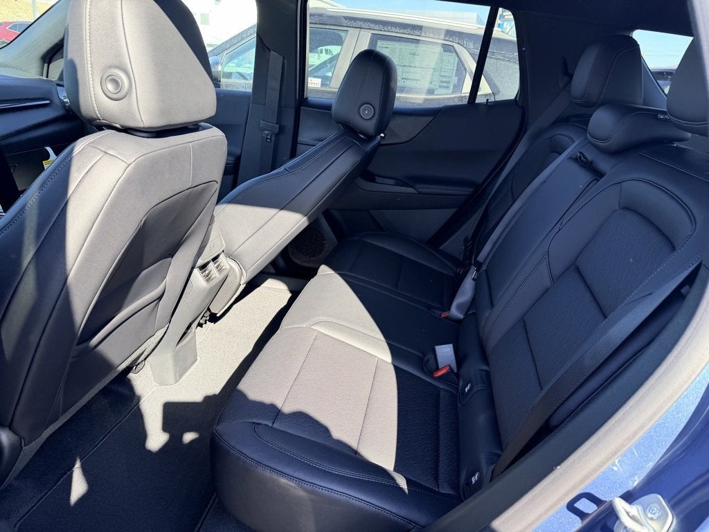 2026 Chevrolet Equinox Base