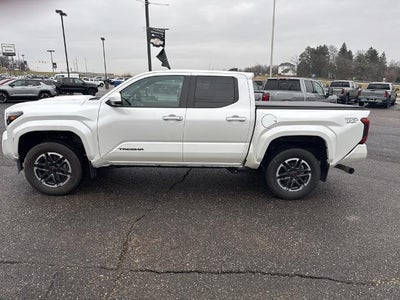 2024 Toyota Tacoma 4WD SR5