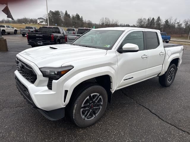 2024 Toyota Tacoma 4WD SR5