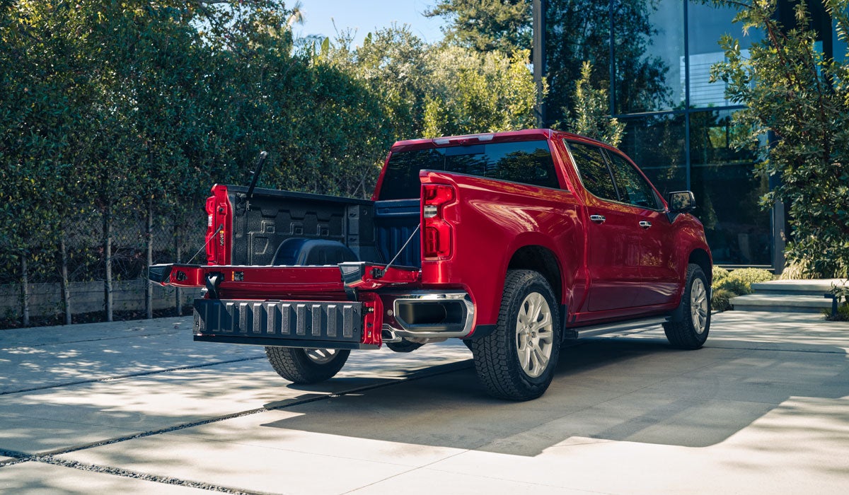 Gerry Raymond Chevrolet GMC in Wintersville OH